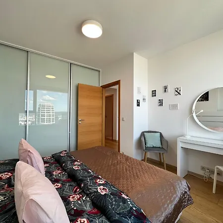 View From 27th Floor, Free Parking, Keyless 公寓