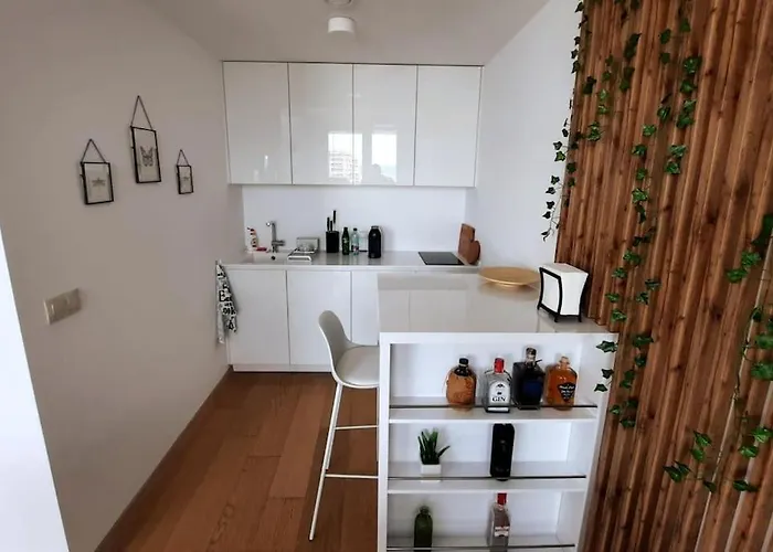 Apartament View From 27th Floor, Free Parking, Keyless Bratislava