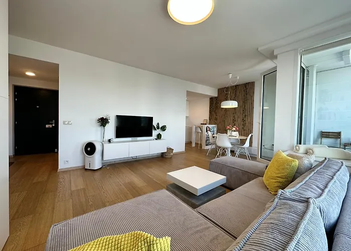 View From 27th Floor, Free Parking, Keyless * Bratislava