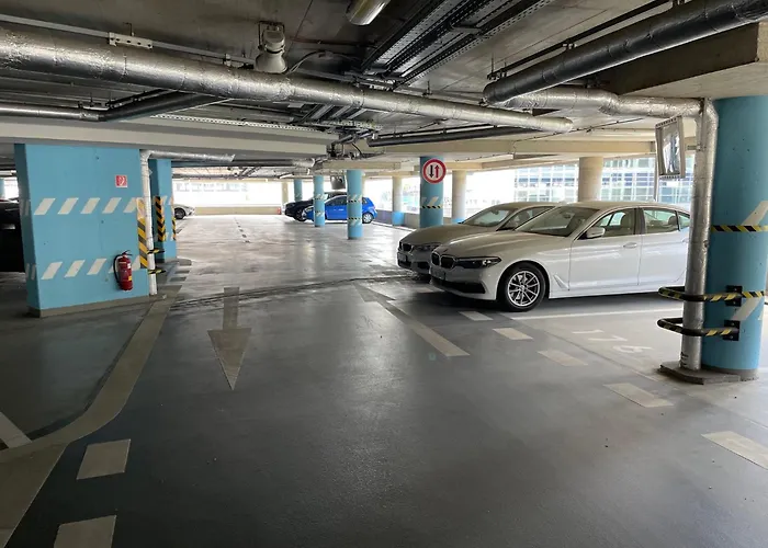 Apartament View From 27th Floor, Free Parking, Keyless Bratysława